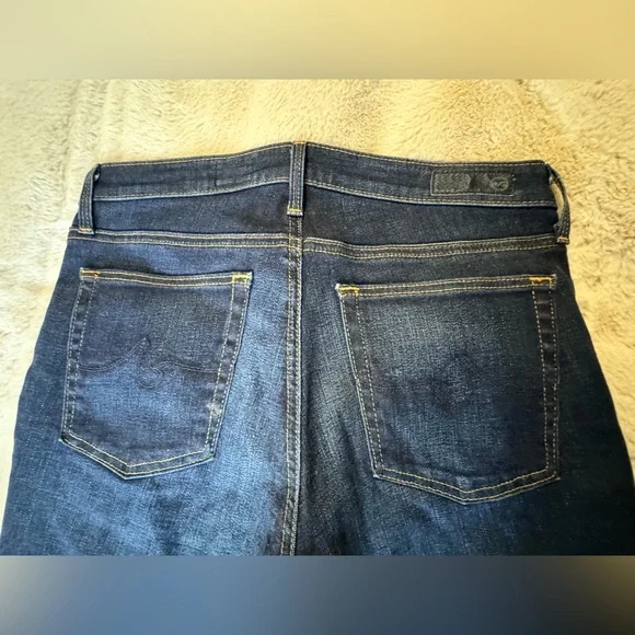 AG Harper essential straight jeans size 26R - Picture 7 of 10